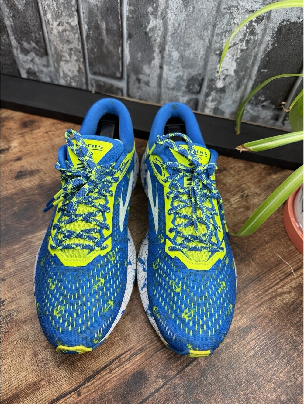 Brooks Launch 5 Boston Marathon Blue Lace-Up Men's Sneaker 1202661B417 - Picture 3 of 7